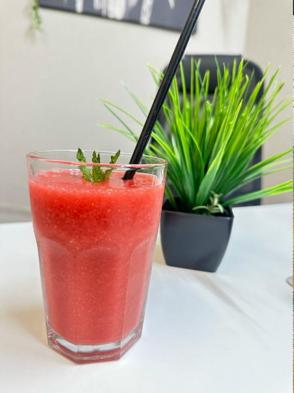 Смузи клубничный