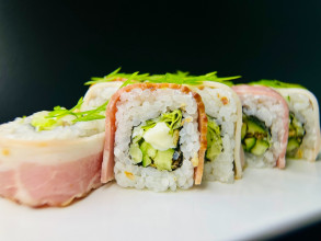 С беконом и луком фри